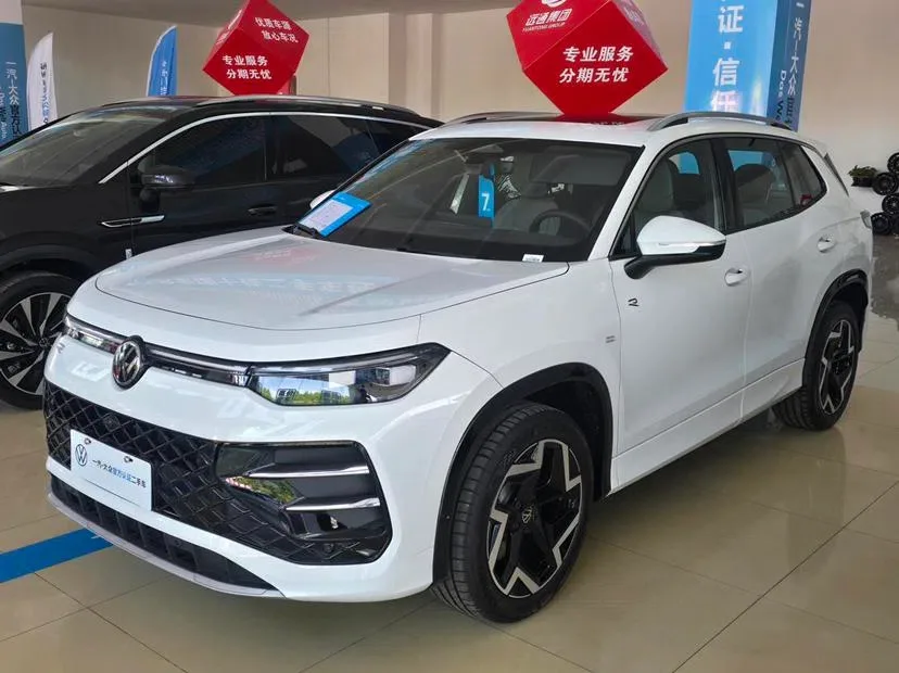 Volkswagen Tayron L 300TSI 2WD, Китай